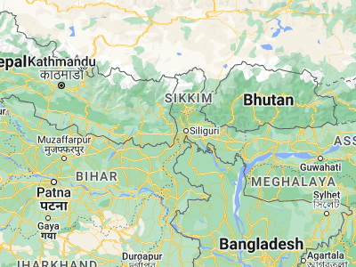 Map showing location of Naksalbāri (26.6827, 88.22)